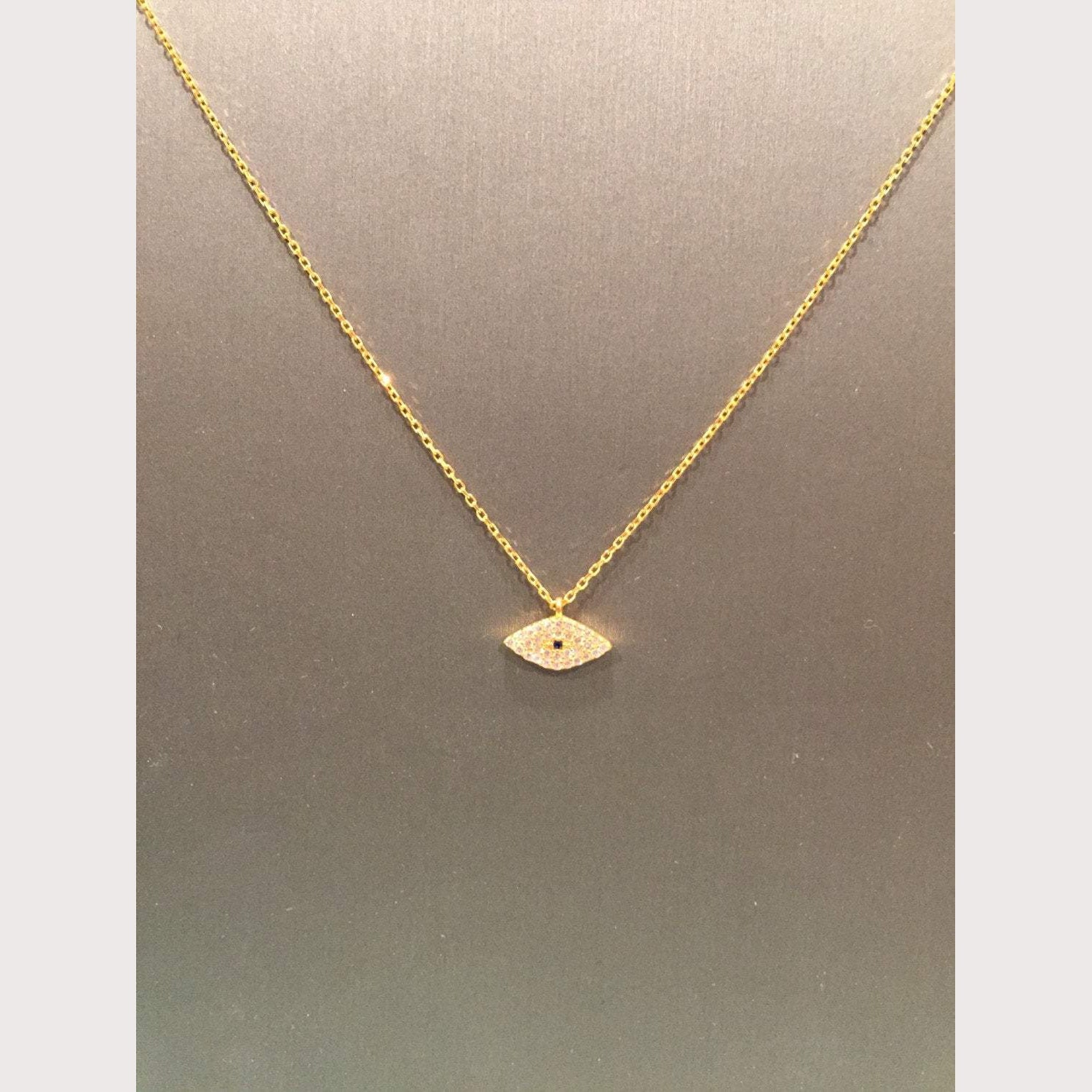 Modern Shiny Eye Necklace