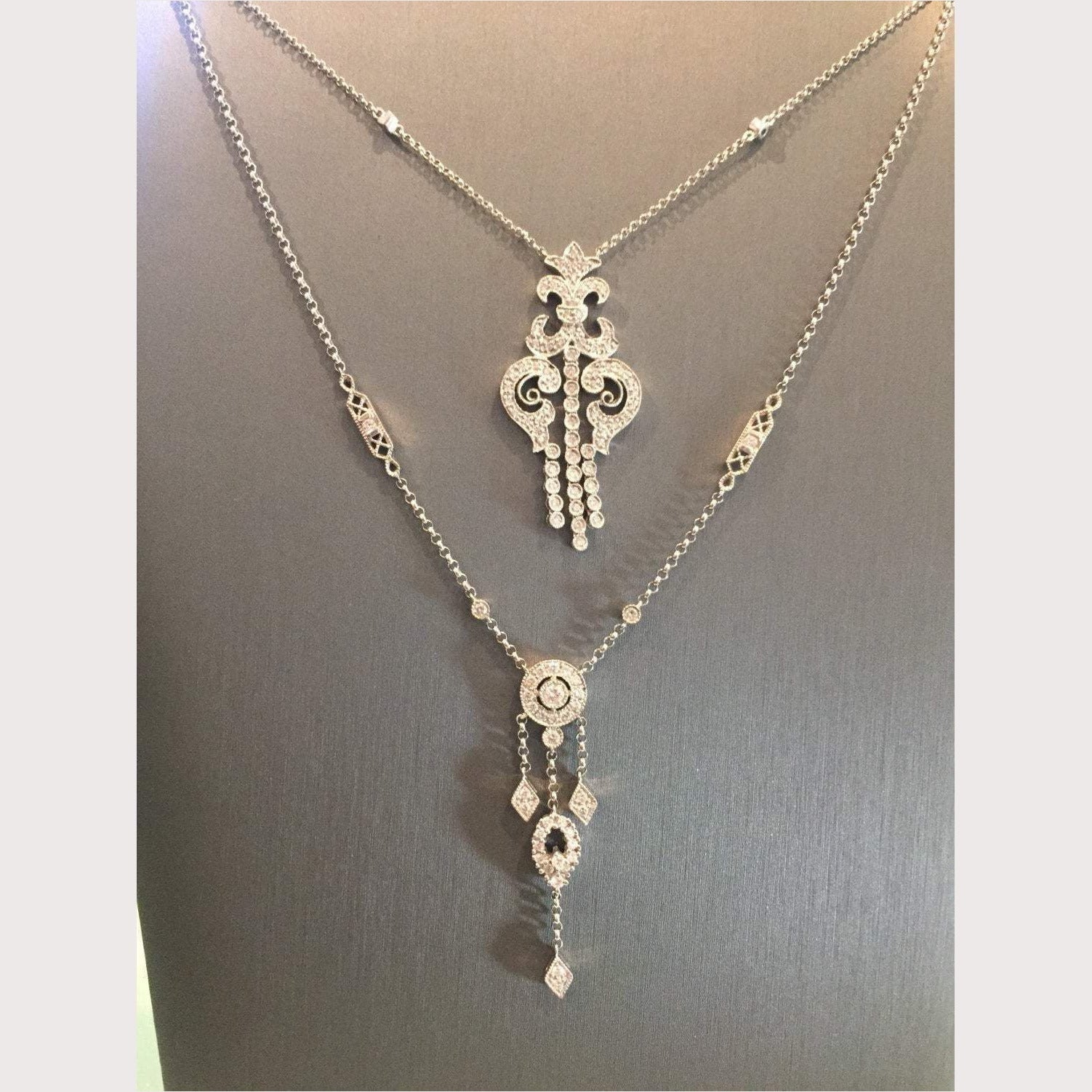 White Gold Diamond Antique Lariat