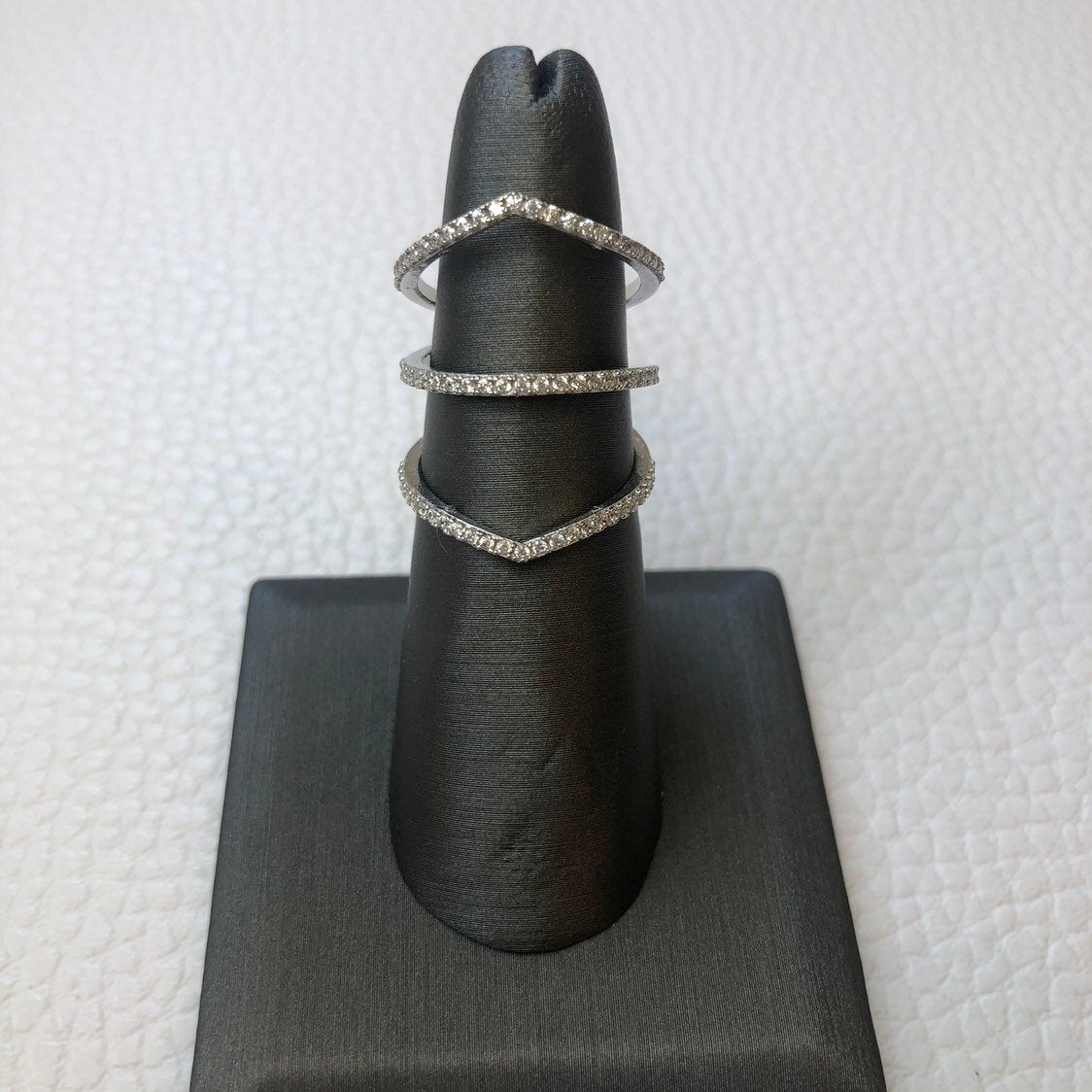 Triple Arrow Bar Ring