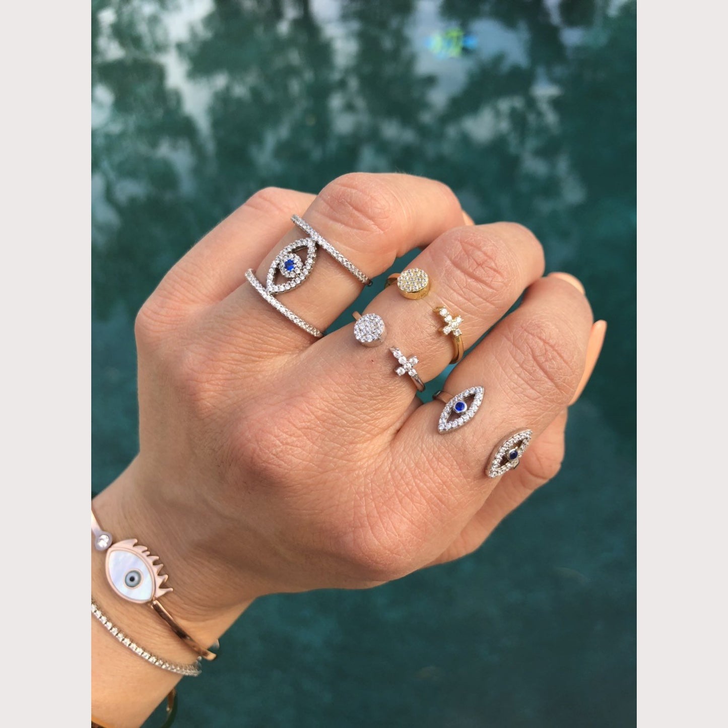 Double Eye Ring