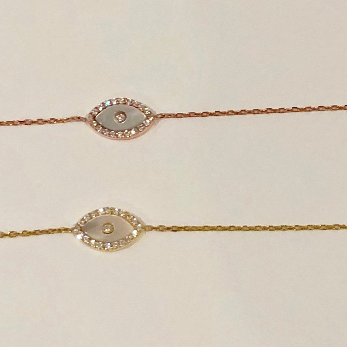 Mother Pearl Eye Bracelet