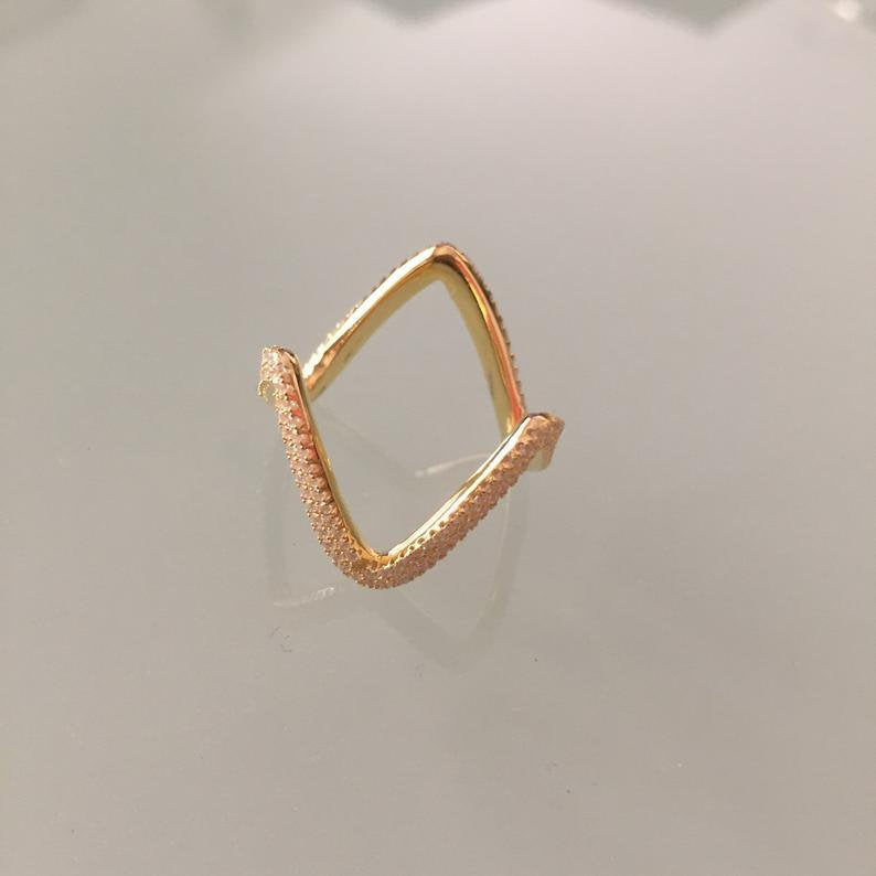 Zig Zag Eternity Ring