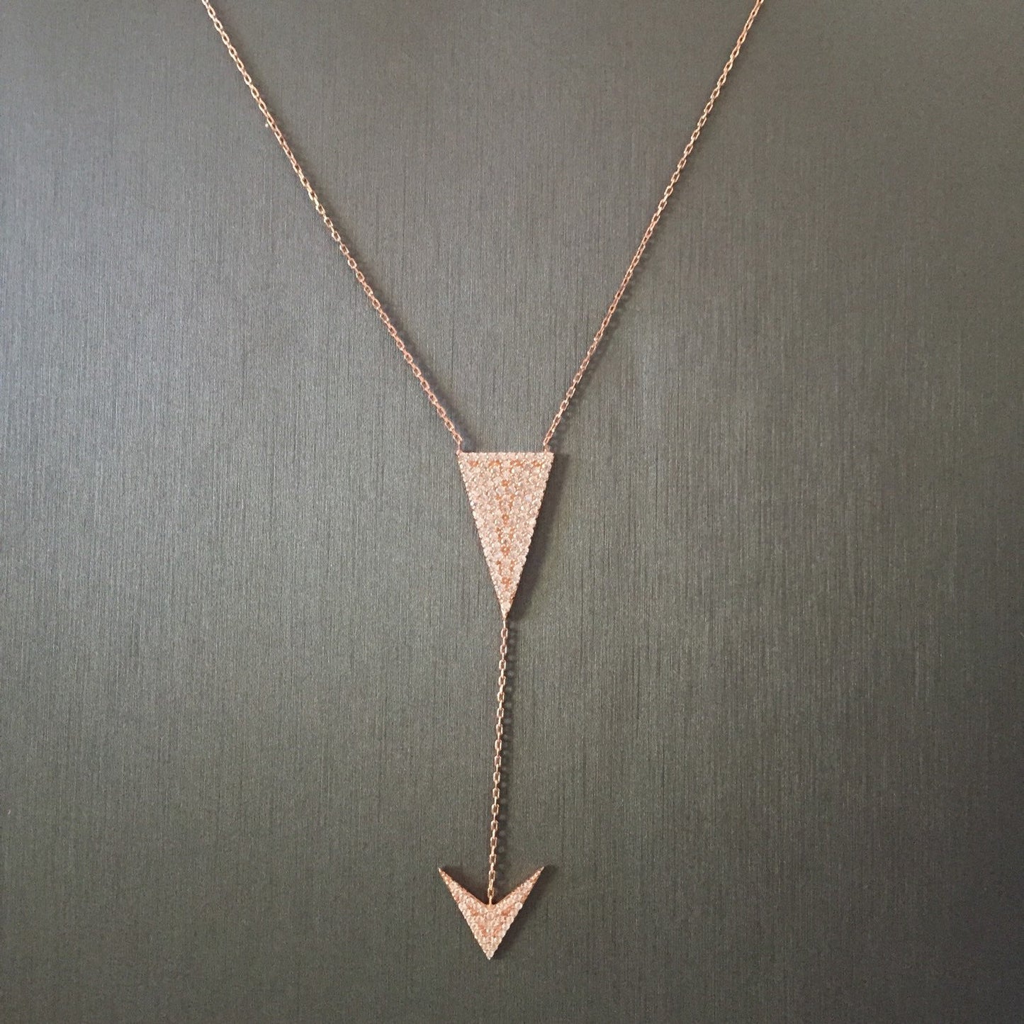 Double Arrow Lariat Necklace